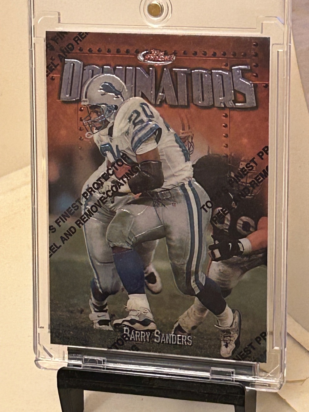 BARRY SANDERS 1997 TOPPS FINEST-DETROIT LIONS-Dominators
